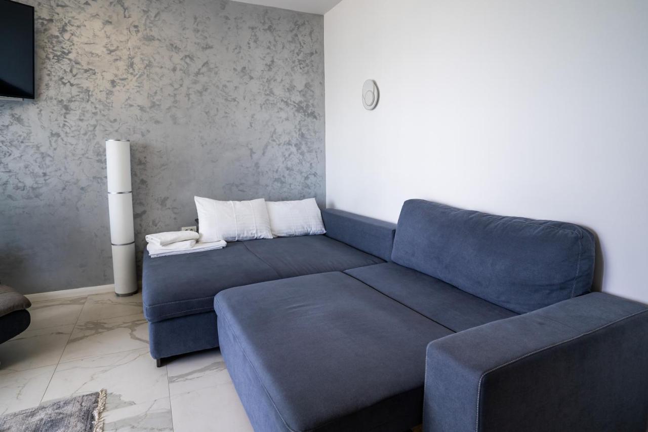 Velier Deluxe Apartment *