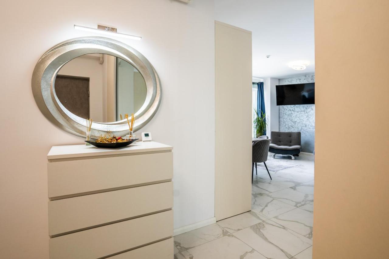 Velier Deluxe Apartment Mamaia